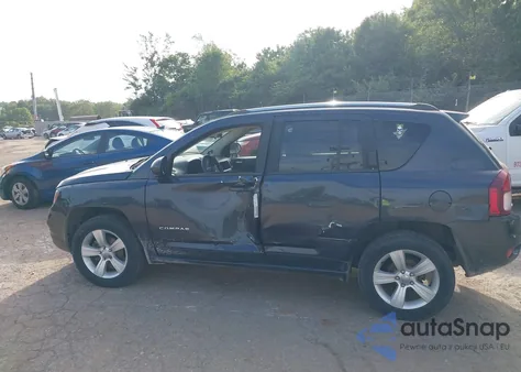 2014 Jeep Compass Sport из США, поврежденный, VIN 1C4NJDBB2ED879820